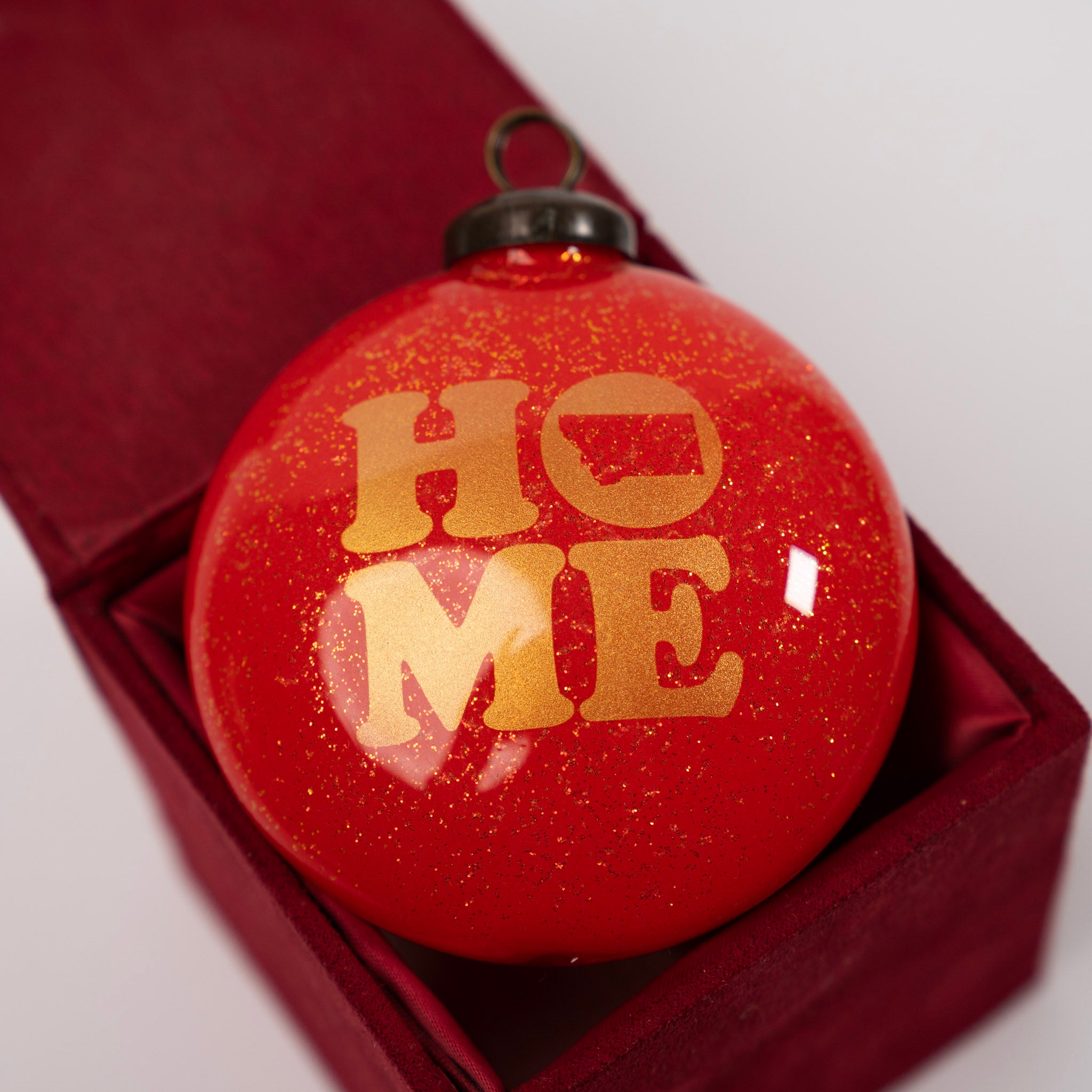 I'll Be Home for Christmas Montana Ornament - close up