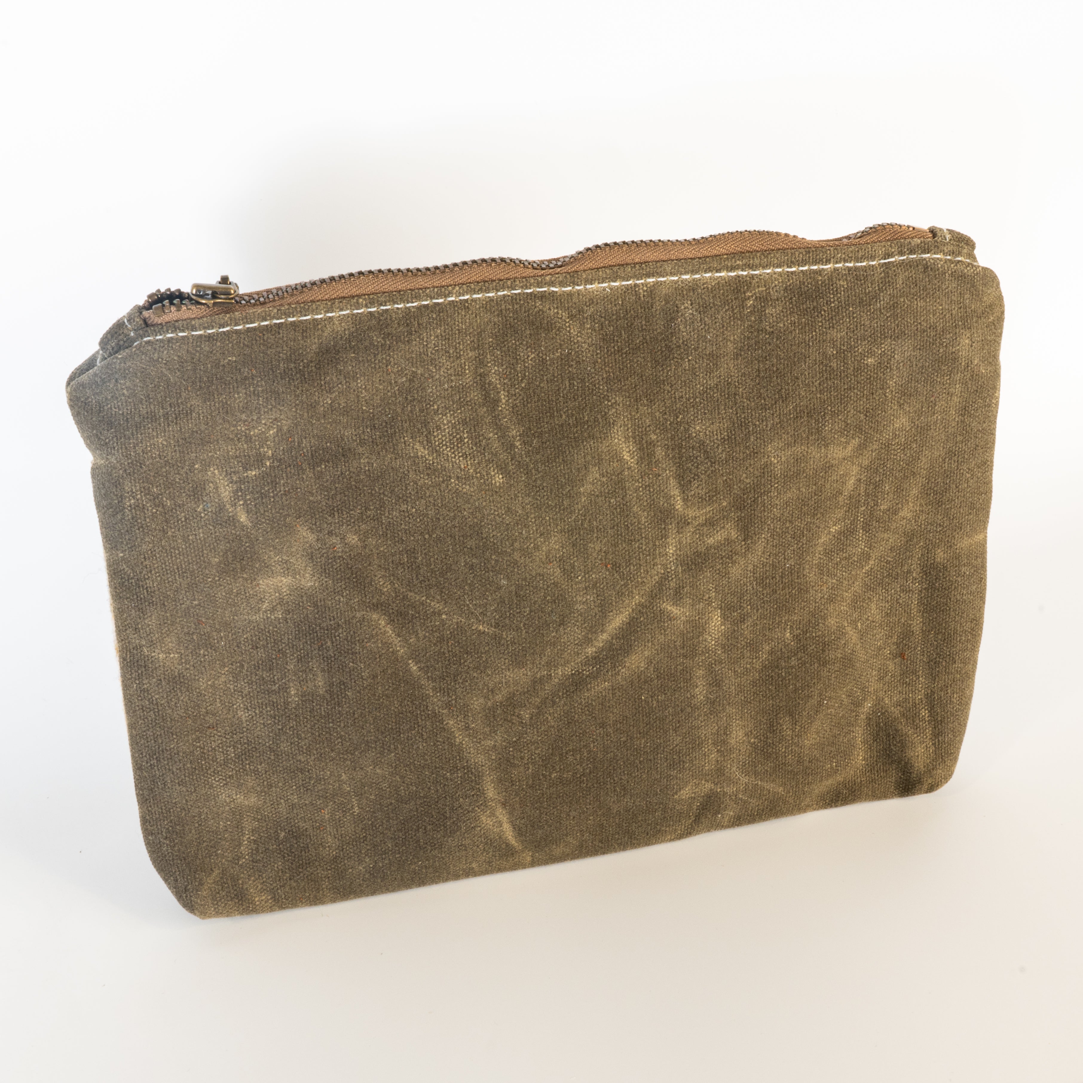 Kinnikinnick Clutch by Lark and Moon