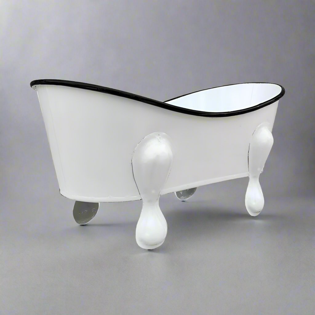 Metal Footed Bathtub by Wald Imports