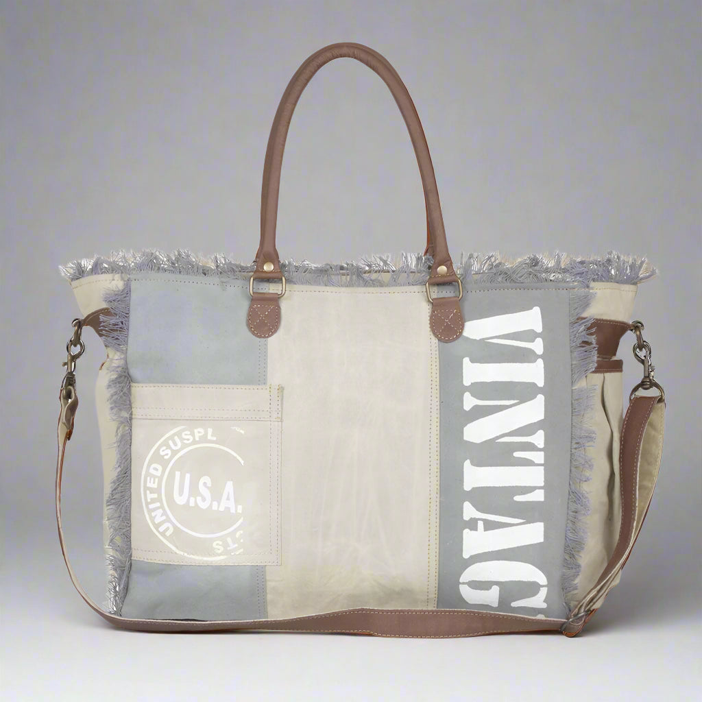 Nostalgia Weekender Bag - front