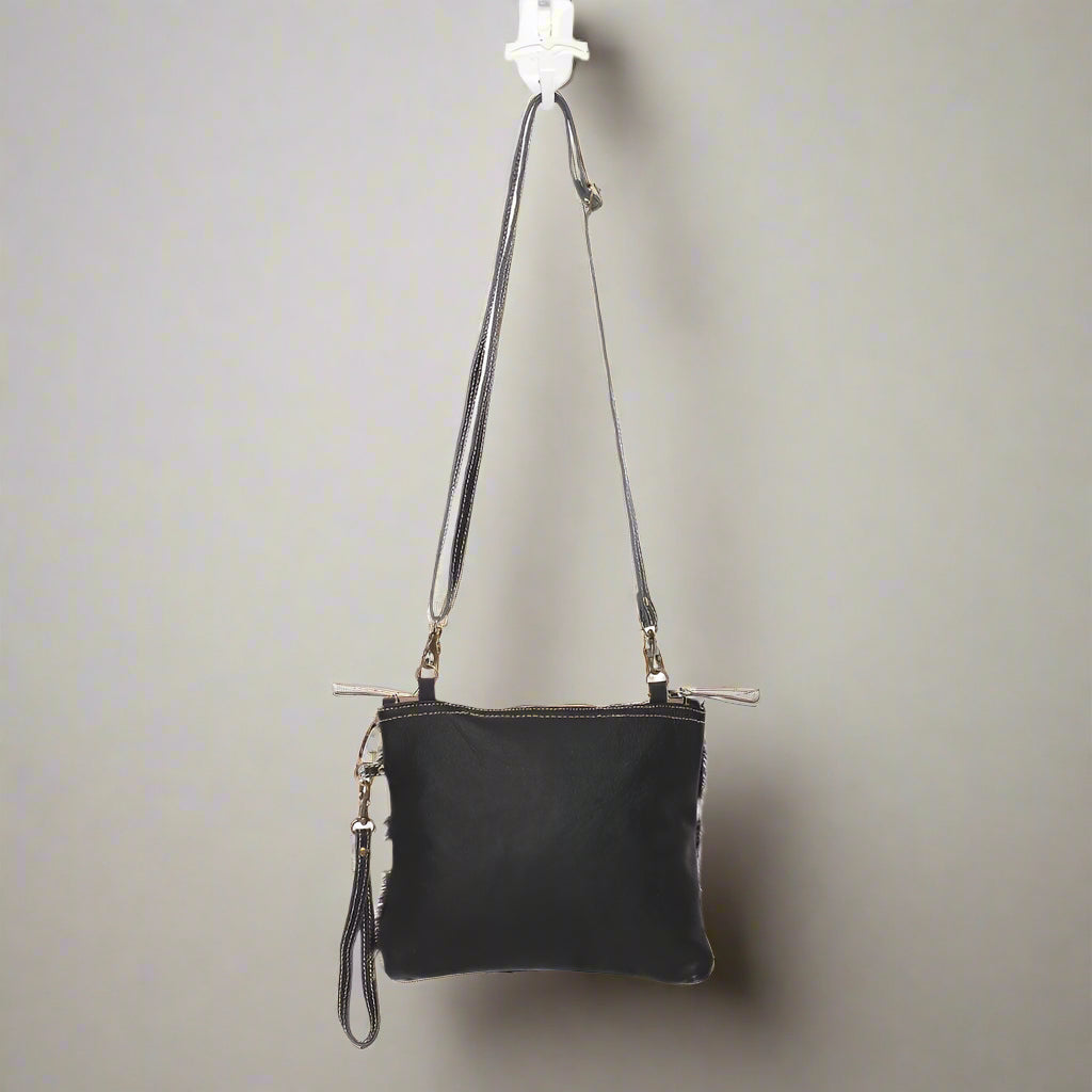 The White and Black Shade Bag by Myra Bags brings the farm straight to you!
