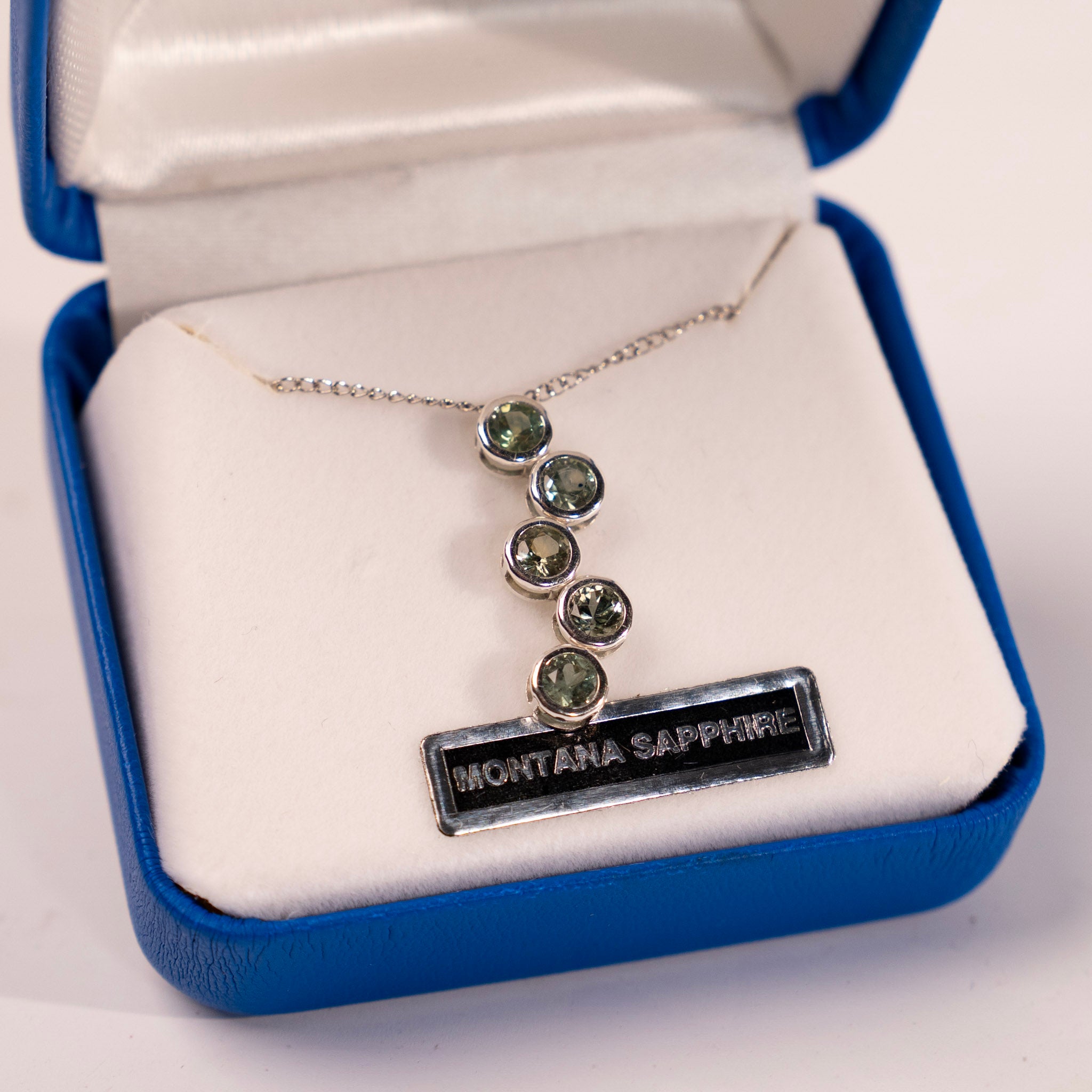 Five Stone Bubble Pendant - close up