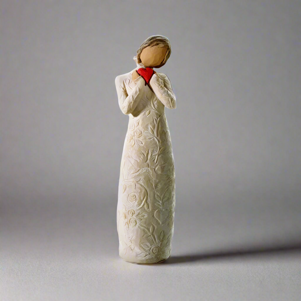 Je T'aime Willow Tree Figurine by Susan Lordi