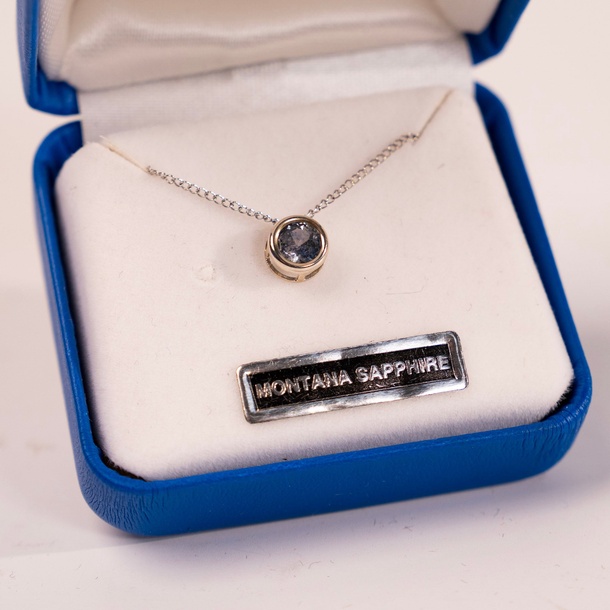 Montana Sapphire Large Bezel Pendant - close up