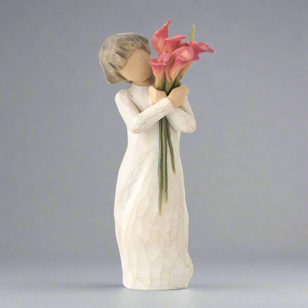 The Willow Tree Bloom Figurine by Susan Lordi is here to honor ever-constant and vibrant friendships. 